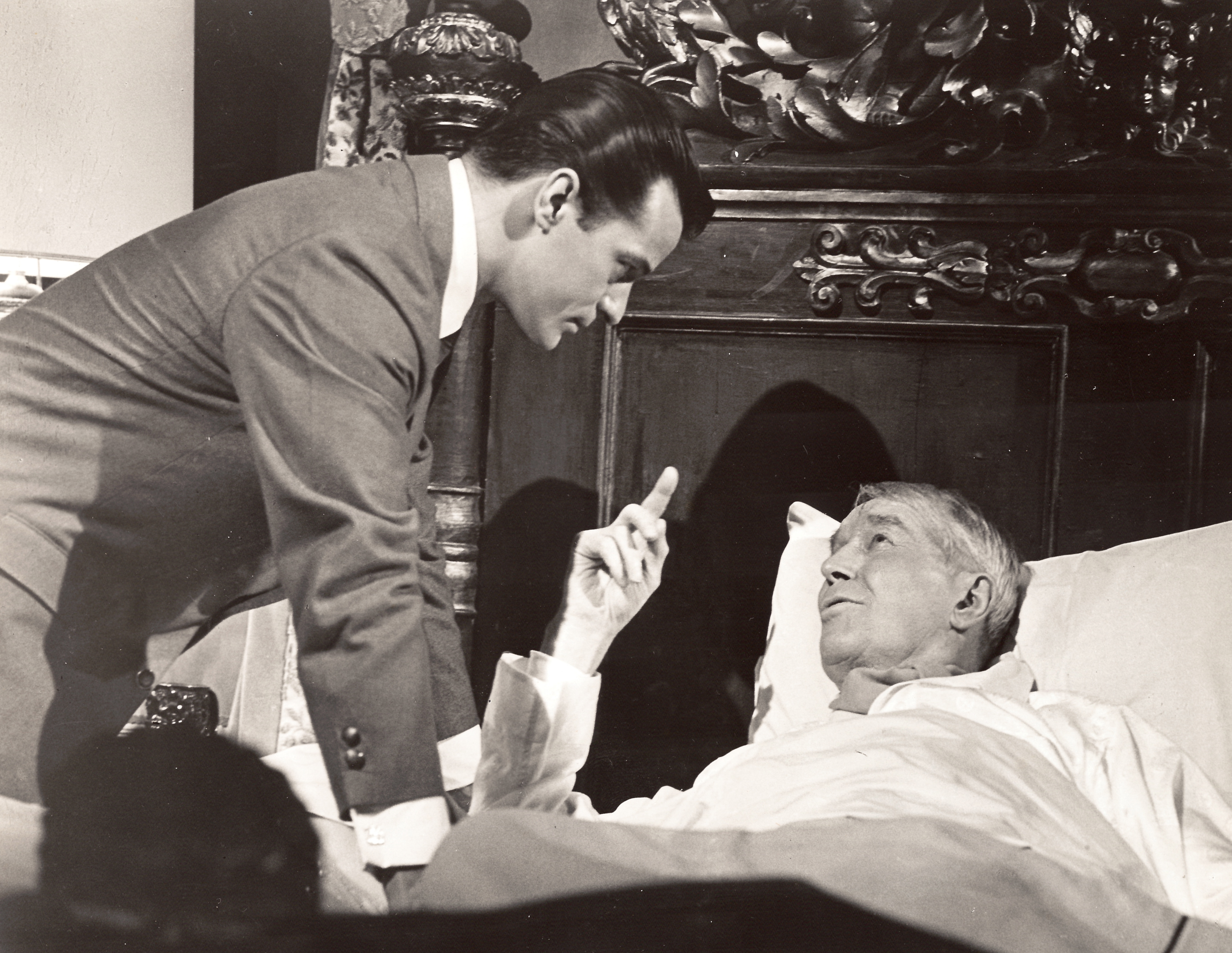 Robert Goulet and Maurice Chevalier in the movie "I'd Rather Be Rich"